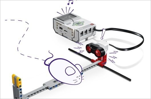 /gitea/c_meyer/pxt-ev3/raw/commit/bd0cf0569337f176f987e6d7bb9ab1ca38fe9d72/docs/static/lessons/make-a-security-gadget/lego-maker-security-detect.jpg